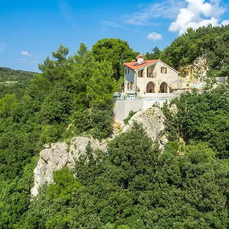 Villa Bogijeva